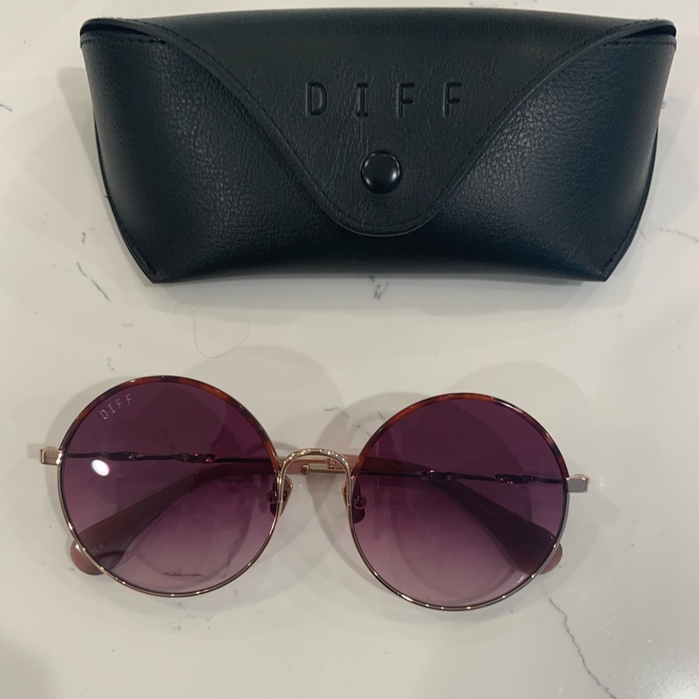 Brand new DIFF sunglasses